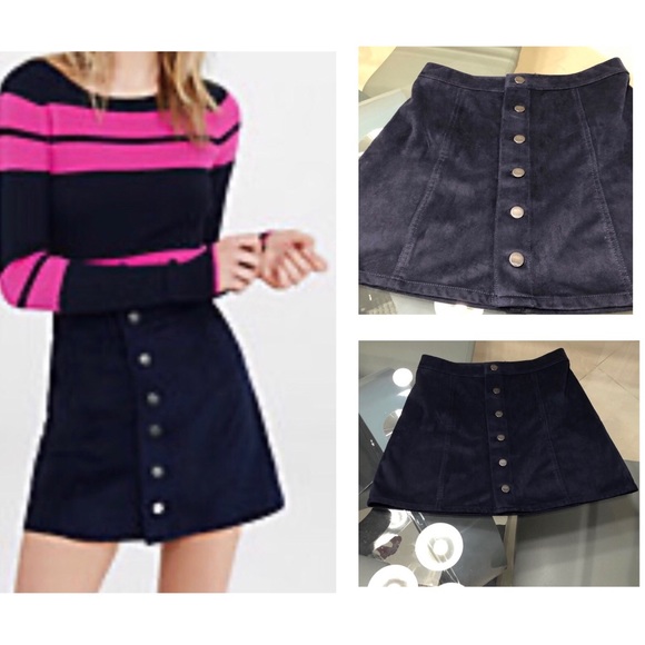 Express Button front A- line skirt size 4 - Picture 2 of 6